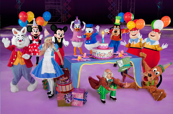Disney on ice oakland ca Oakland, CA. Dec Sat p. WWE Live Holiday Tour. Wrestling. WWE Live Holiday Tour. Wrestling. Parking for Disney On Ice / Ringling Bros. and Barnum & Bailey & other family shows: $40 automobiles $85 RV/Limo Golden State Warriors Game Night Parking Fees: Car & Motorcycle - $40 Limo / Bus / RV - $85 Buy Oracle Arena tickets at.